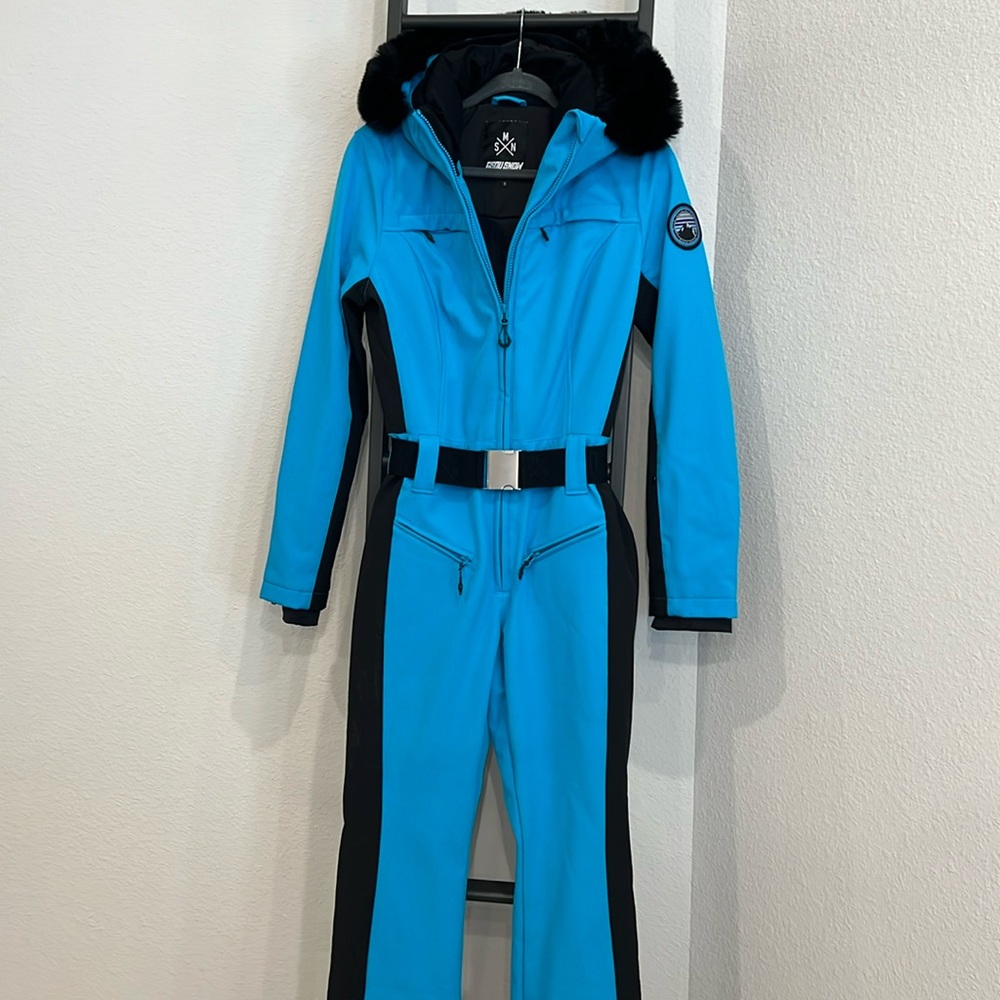 GSOU Goldbergh inspired ski/snow suit -BLUE, size Small